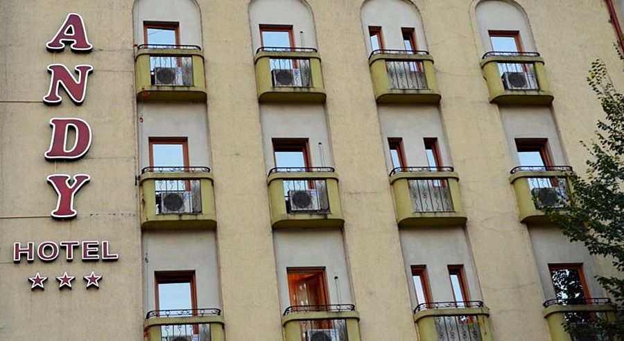 Hotel Reina Βουκουρέστι Εξωτερικό φωτογραφία